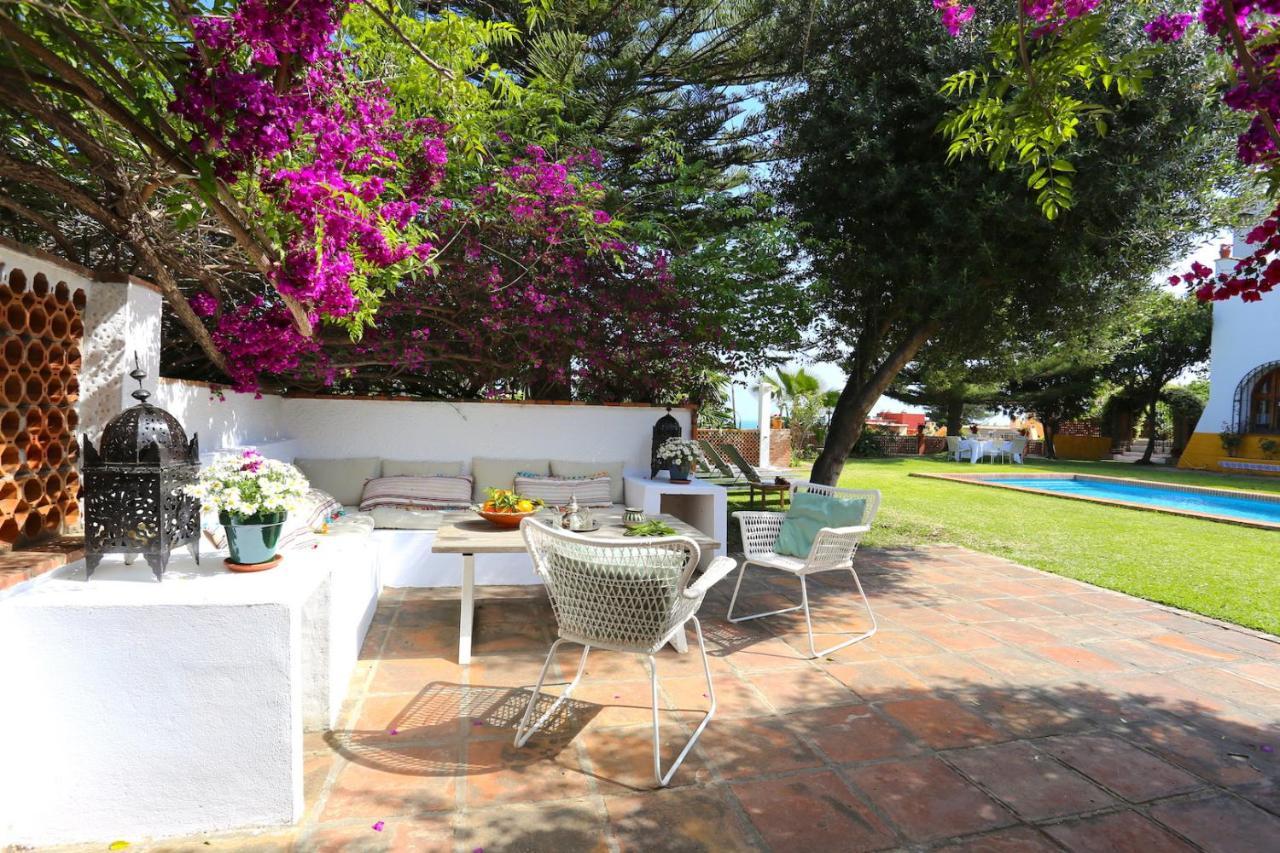 Villa Clavero Five Premium Apt Малага Экстерьер фото